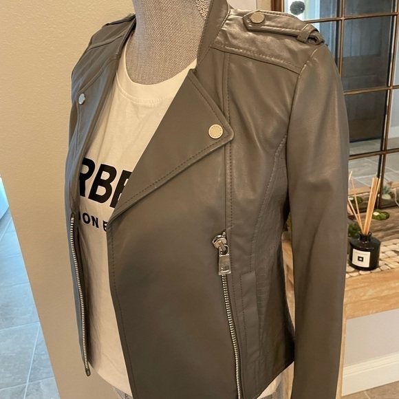 New - Armani Exchange vegan leather utility/bike jacket - Picture 3 of 11